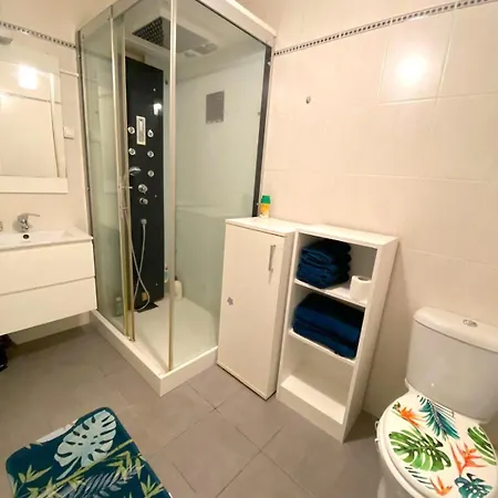 Appartamento Le Familial, Piscine Et Garage