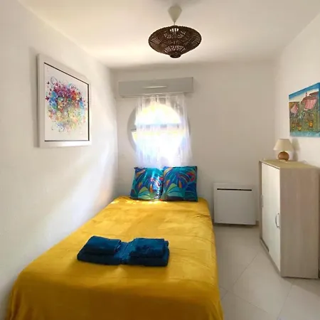 Le Familial, Piscine Et Garage Apartment *